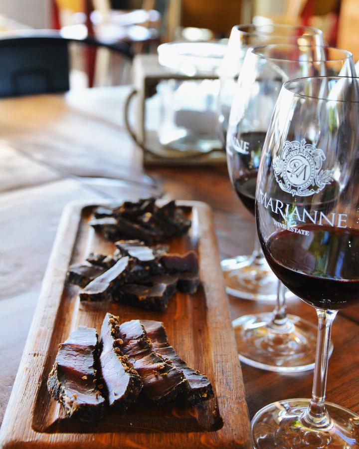 לינה וארוחת בוקר סטלנבוש Marianne Wine Estate מראה חיצוני תמונה